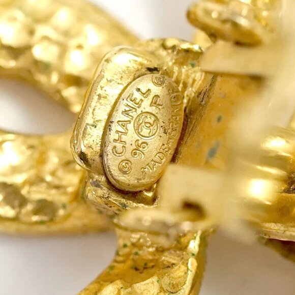 CHANEL CC Logos Huge 3 Hoops Clip-On Earrings Gold Tone Auth u11254 - Picture 5 of 5